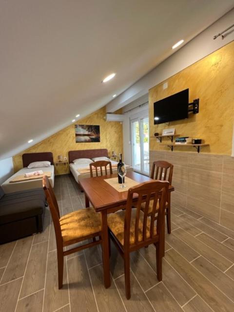 Apartment Ciro Herceg Novi Eksteriør billede